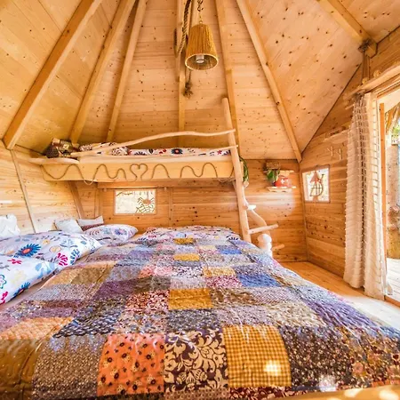 Hébergement de vacances Arbordomcek *